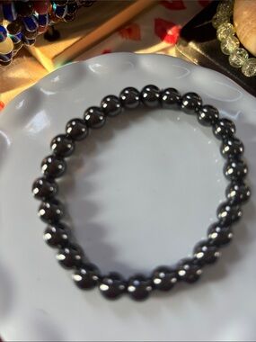 Glossy Hematite Bead Stretch Bracelet